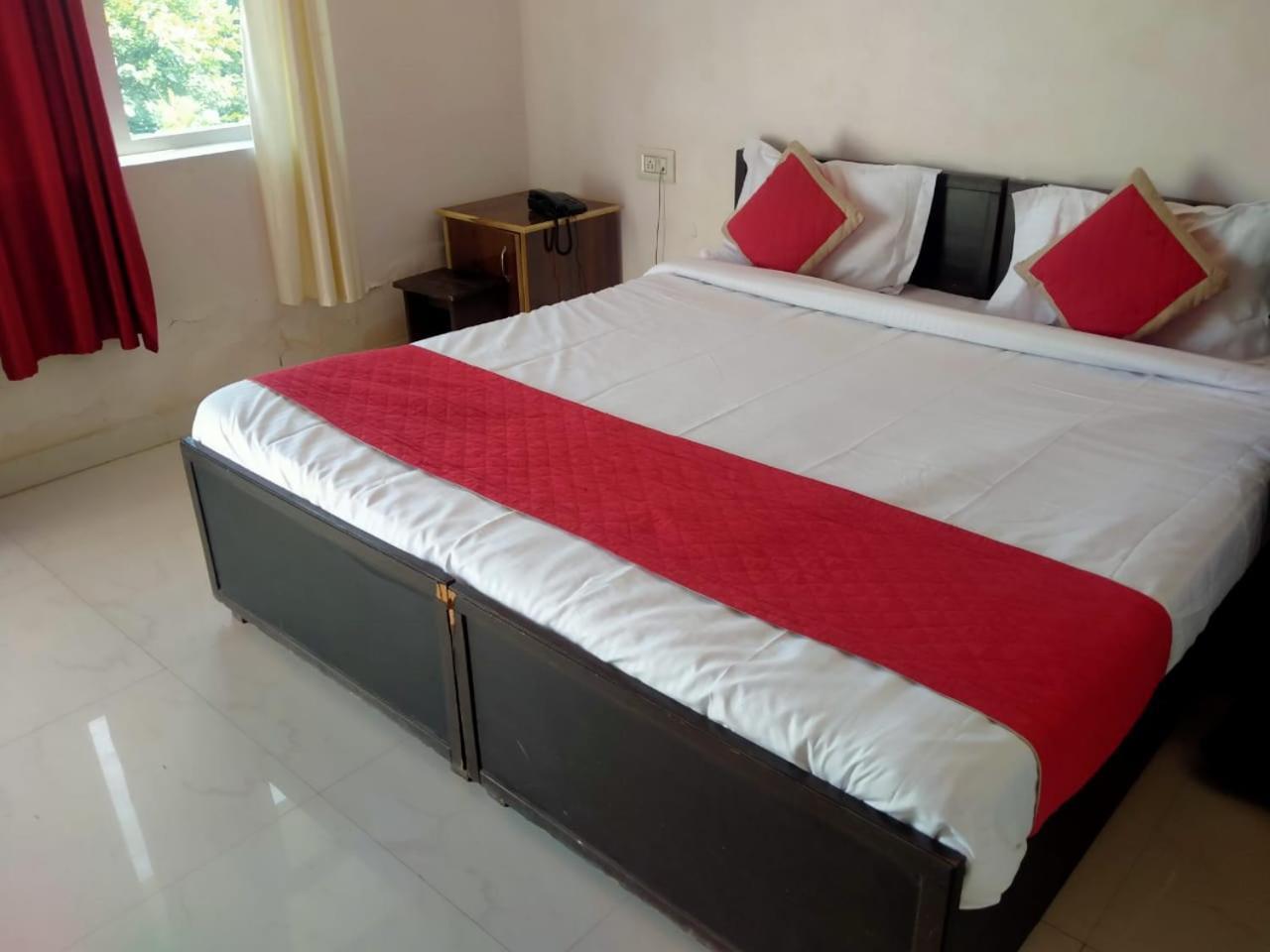 The Forest View Resort Khilchipur  Bagian luar foto